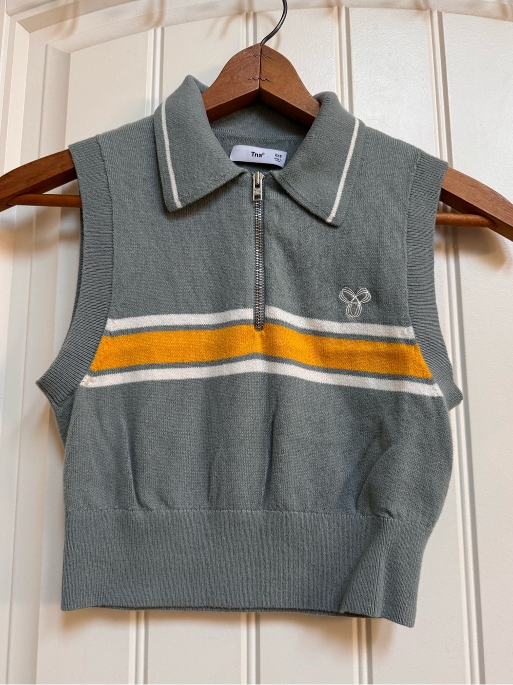 TNA Bayport Cropped Grey and Yellow Collared Tennis Sweater Vest. 2XS